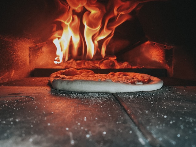 Zelf pizza bakken in je eigen keuken